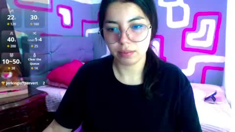 Snapshot of mochiluna chatting on 07-08-26, 11:37 Sofia online show from 07-08-26, 11:37