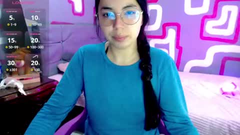 Snapshot of mochiluna chatting on 07-11-26, 11:24 Sofia online show from 07-11-26, 11:24