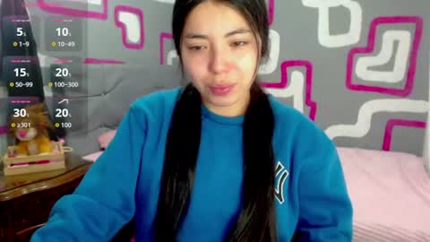 Snapshot of mochiluna chatting on 07-29-26, 11:30 Sofia online show from 07-29-26, 11:30