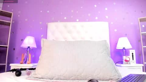 Sophia  online show from 09-12-25, 07:58