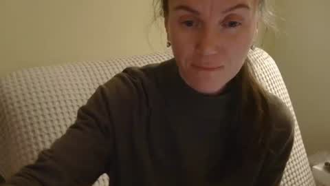 Snapshot of modesta1413 chatting on 04-02-26, 08:50 Aurora online show from 04-02-26, 08:50