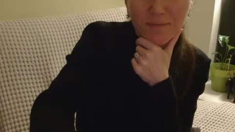 Snapshot of modesta1413 chatting on 04-03-26, 09:02 Aurora online show from 04-03-26, 09:02