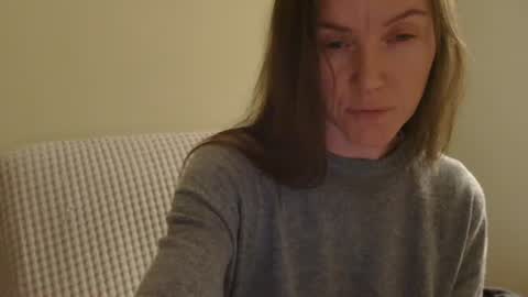 Snapshot of modesta1413 chatting on 04-06-26, 09:05 Aurora online show from 04-06-26, 09:05