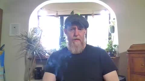 moeblick online show from 02-19-25, 06:32