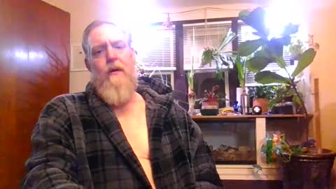 moeblick online show from 11-24-25, 11:54