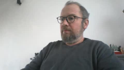 Snapshot of mofu781s chatting on 01-09-25, 11:03 mofu781s online show from 01-09-25, 11:03