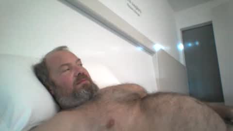 Snapshot of mofu781s chatting on 10-21-25, 02:29 mofu781s online show from 10-21-25, 02:29