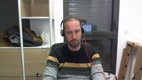 Julien online show from 12-17-24, 03:06