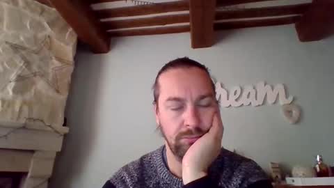 Julien online show from 01-08-25, 10:48