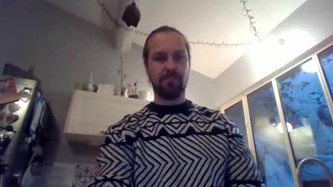 Julien online show from 02-27-25, 05:26