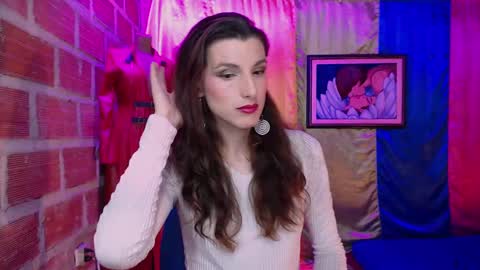 Snapshot of moira_hot chatting on 10-09-25, 02:31 moira_hot online show from 10-09-25, 02:31