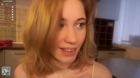 Snapshot of moiraalsbrook chatting on 01-18-25, 07:38 Diana online show from 01-18-25, 07:38