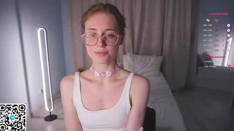 Snapshot of moiraalsbrook chatting on 02-05-25, 11:02 Diana online show from 02-05-25, 11:02