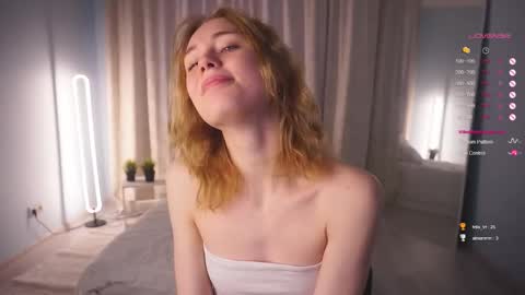 Snapshot of moiraalsbrook chatting on 02-15-25, 07:16 Diana online show from 02-15-25, 07:16