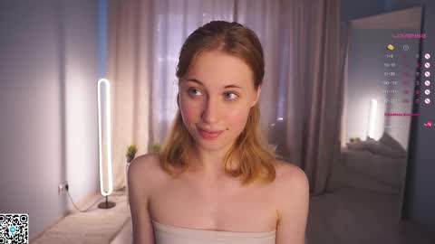 Snapshot of moiraalsbrook chatting on 02-26-25, 11:09 Diana online show from 02-26-25, 11:09