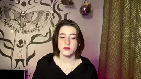 My name is Eda online show from 01-07-26, 07:33