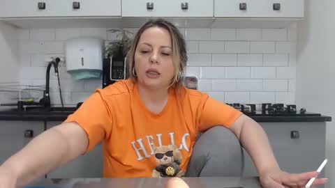 erika online show from 02-03-25, 12:57