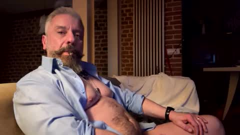 molitsrymale69 online show from 12-03-25, 02:26