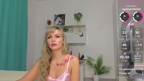 molliblum online show from 10-10-25, 02:05