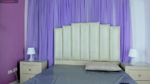 Snapshot of molliebue1 chatting on 01-09-25, 12:09 Hey Guys  Im Mollie online show from 01-09-25, 12:09