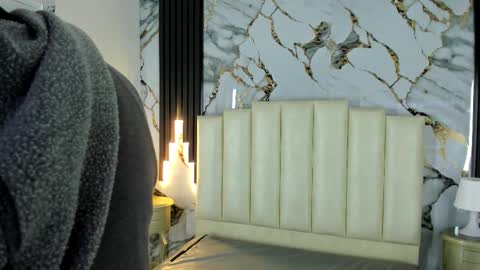 Snapshot of molliebue1 chatting on 11-21-25, 12:26 Hey Guys Im Mollie online show from 11-21-25, 12:26