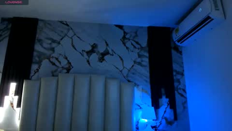 Snapshot of molliebue1 chatting on 11-23-25, 12:27 Hey Guys Im Mollie online show from 11-23-25, 12:27