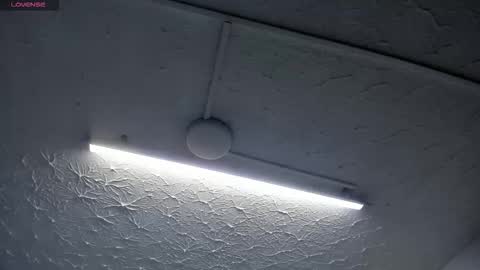 Hey Guys  Im Mollie online show from 02-25-26, 11:53