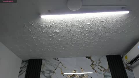 Hey Guys  Im Mollie online show from 04-28-26, 11:48