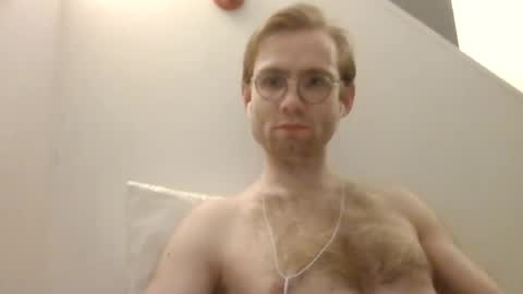 Snapshot of molliter chatting on 01-06-25, 10:58 molliter online show from 01-06-25, 10:58