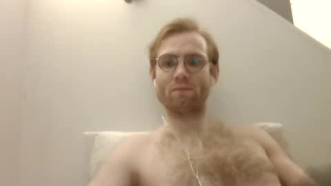 Snapshot of molliter chatting on 01-16-25, 10:44 molliter online show from 01-16-25, 10:44