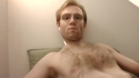 Snapshot of molliter chatting on 02-15-25, 02:26 molliter online show from 02-15-25, 02:26