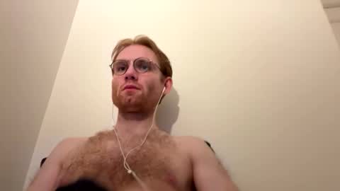 Snapshot of molliter chatting on 09-24-25, 12:36 molliter online show from 09-24-25, 12:36