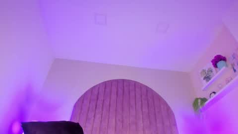 Molly Jackson online show from 02-26-25, 06:11