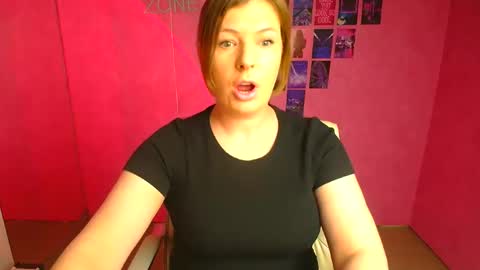 Molly online show from 04-25-26, 11:35