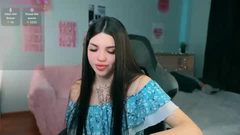 Molly online show from 07-21-26, 04:15