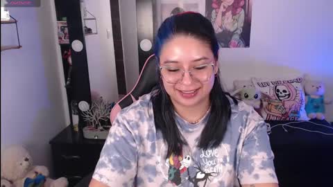 Molly online show from 01-09-25, 05:13