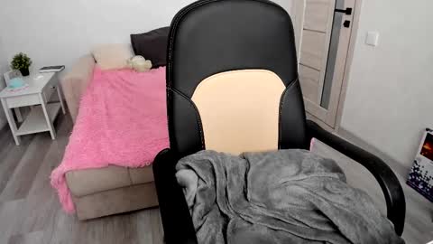 Ill tell you when were private online show from 09-09-25, 12:26