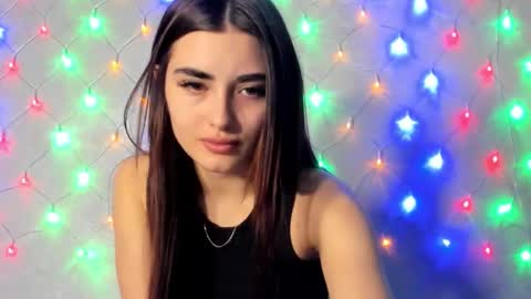 Molly online show from 01-07-26, 07:49