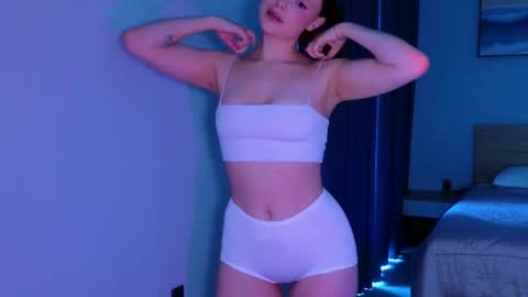 Molly online show from 04-07-26, 01:06