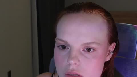 Molly online show from 04-12-26, 12:04
