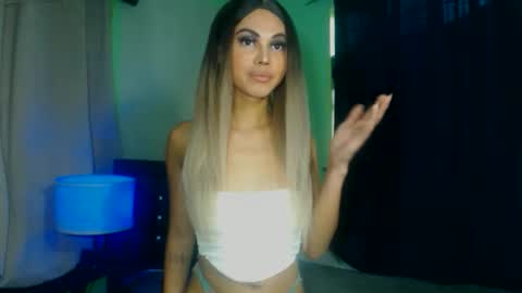 Snapshot of mollycoin18 chatting on 09-14-25, 01:38 mollycoin18 online show from 09-14-25, 01:38