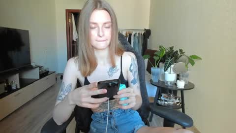 Taisha online show from 05-24-26, 02:55
