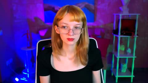 mollyjiggles online show from 10-03-25, 08:22