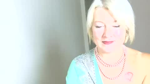 Mollyjoyq online show from 07-28-26, 07:39