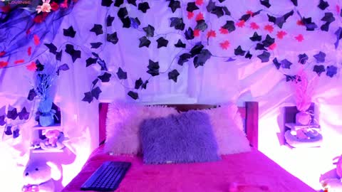 New girl Emily Valentina  Michelle online show from 02-04-25, 02:28