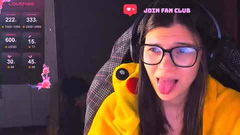  KIRA  online show from 11-25-25, 04:51