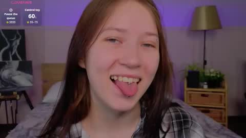 Molly online show from 03-01-26, 10:06