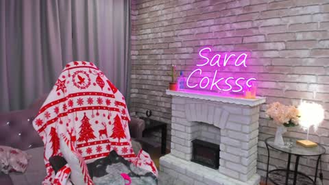 hi im Molly heregreat boobs big heart  warm pussy  online show from 12-03-24, 01:08