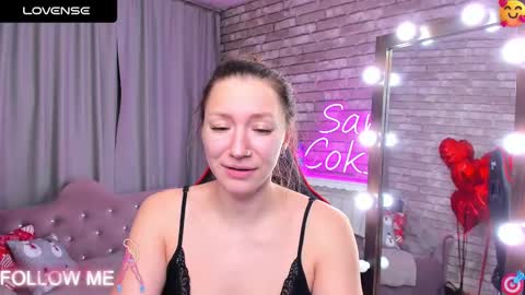 hi im Molly heregreat boobs big heart  warm pussy  online show from 03-02-25, 01:15