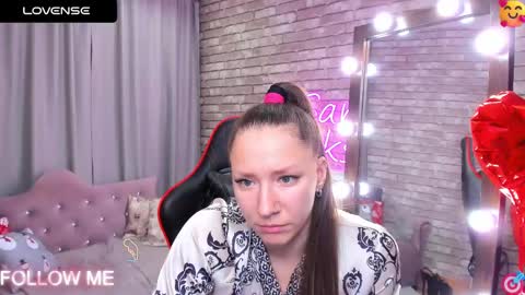 hi im Molly heregreat boobs big heart  warm pussy  online show from 03-08-25, 05:38